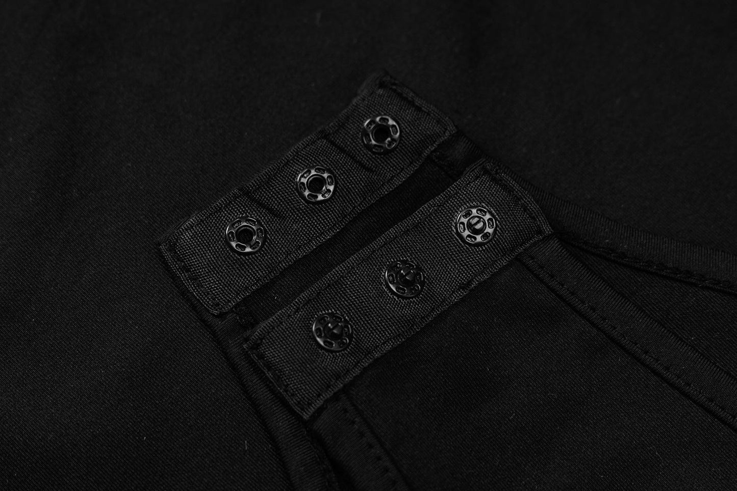 Body z długim rękawem i perełkami