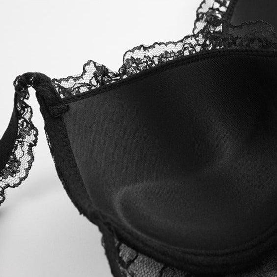 Koronkowy gorset z falbankami