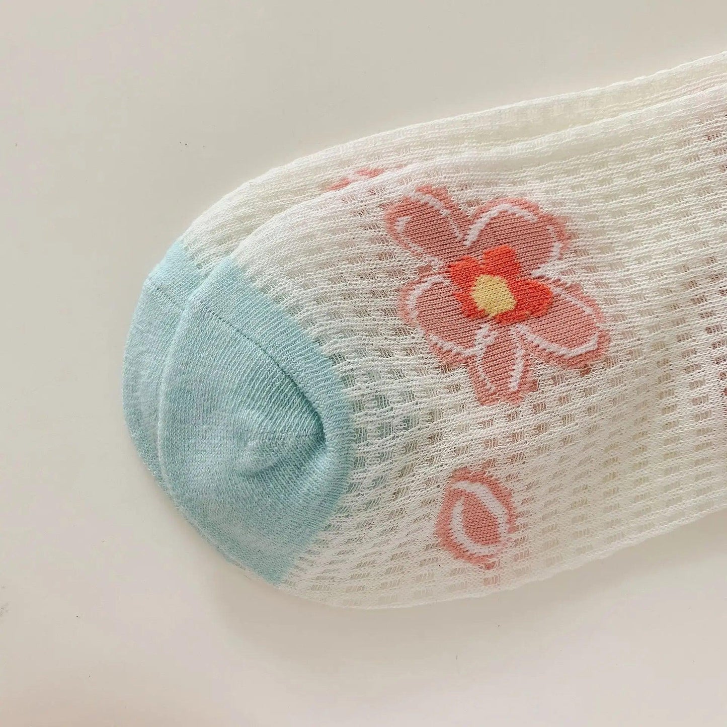 Skarpety damskie w pastelowych kolorach