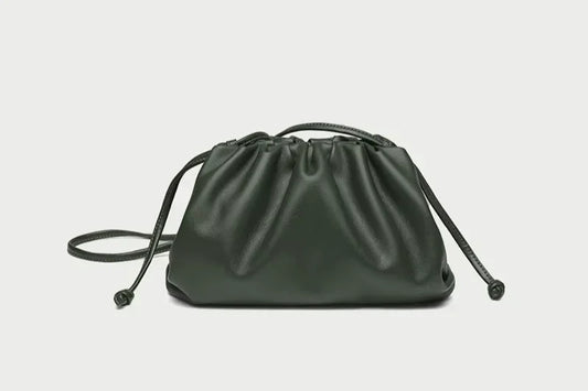 Skórzana torebka chmurka