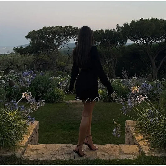 Sukienka mini z długim rękawem