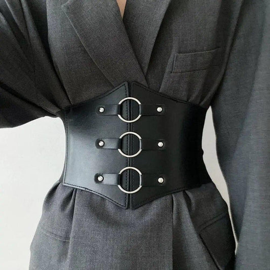 Szeroki gorset z ozdobnym zapięciem