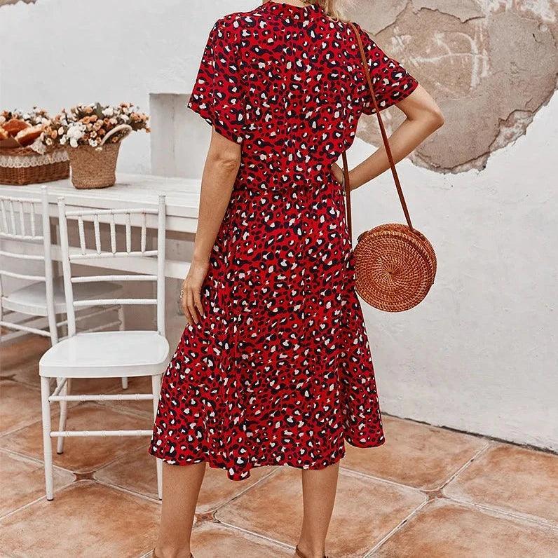 Wzorzysta sukienka midi