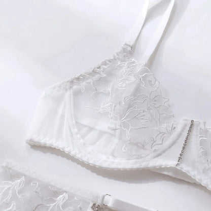 4-częściowy komplet bielizny z łańcuszkiem