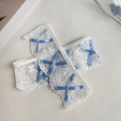 4-częściowy zestaw koronkowej bielizny z motywem kwiatowym