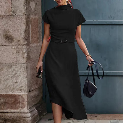Asymetryczna elegancka sukienka midi z krótkim rękawem