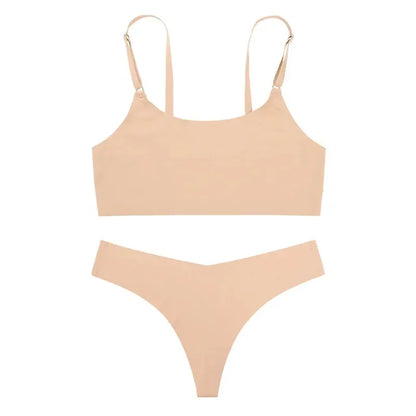 Bezszwowy komplet bielizny satynowej