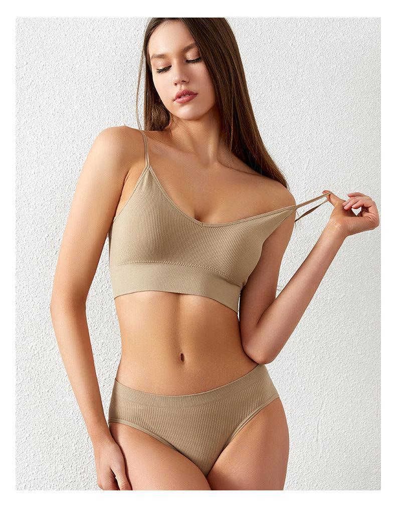 Bezszwowy komplet bielizny sportowej