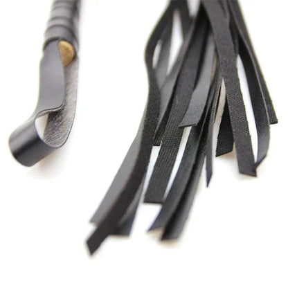 Bicz z wygodnym uchwytem