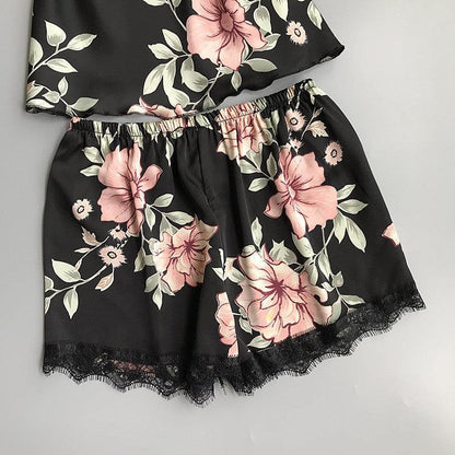 Bielizna nocna w kwiaty