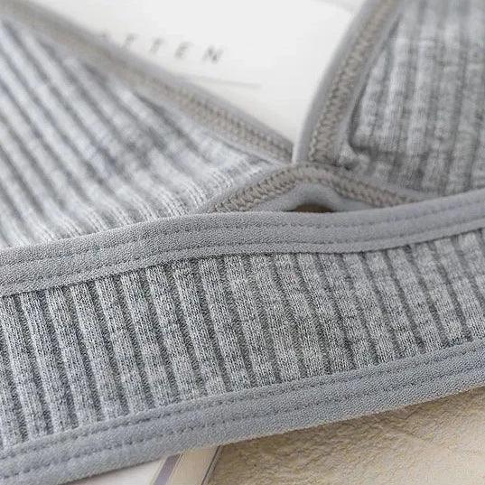 Biustonosz 2 szt. z trójkątnymi miseczkami