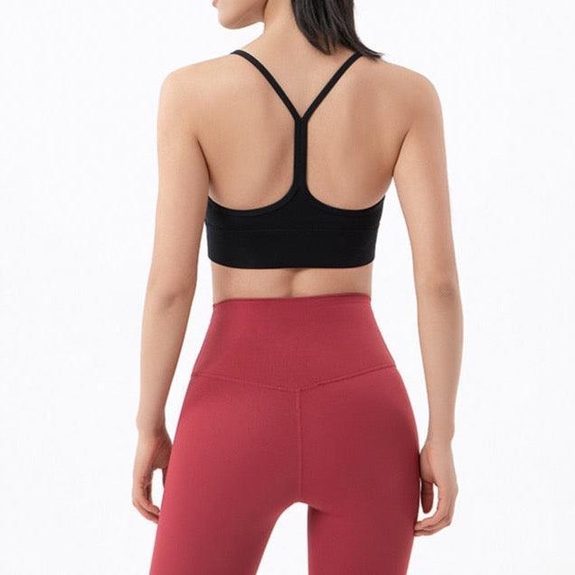 Biustonosz sportowy na cienkich ramiączkach