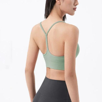 Biustonosz sportowy na cienkich ramiączkach