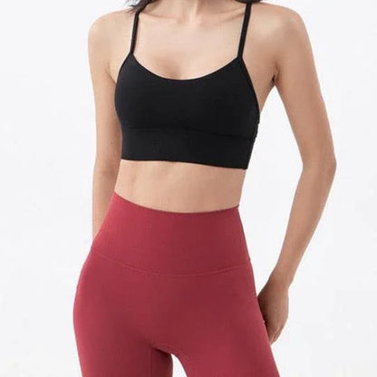 Biustonosz sportowy na cienkich ramiączkach