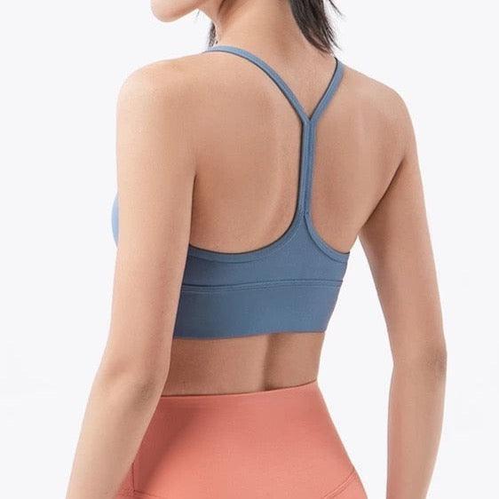 Biustonosz sportowy na cienkich ramiączkach