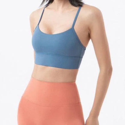 Biustonosz sportowy na cienkich ramiączkach