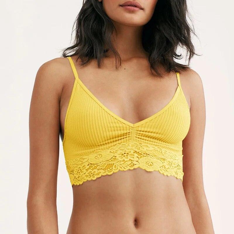 Biustonosz z marszczeniem i koronką