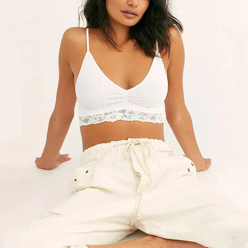 Biustonosz z marszczeniem i koronką