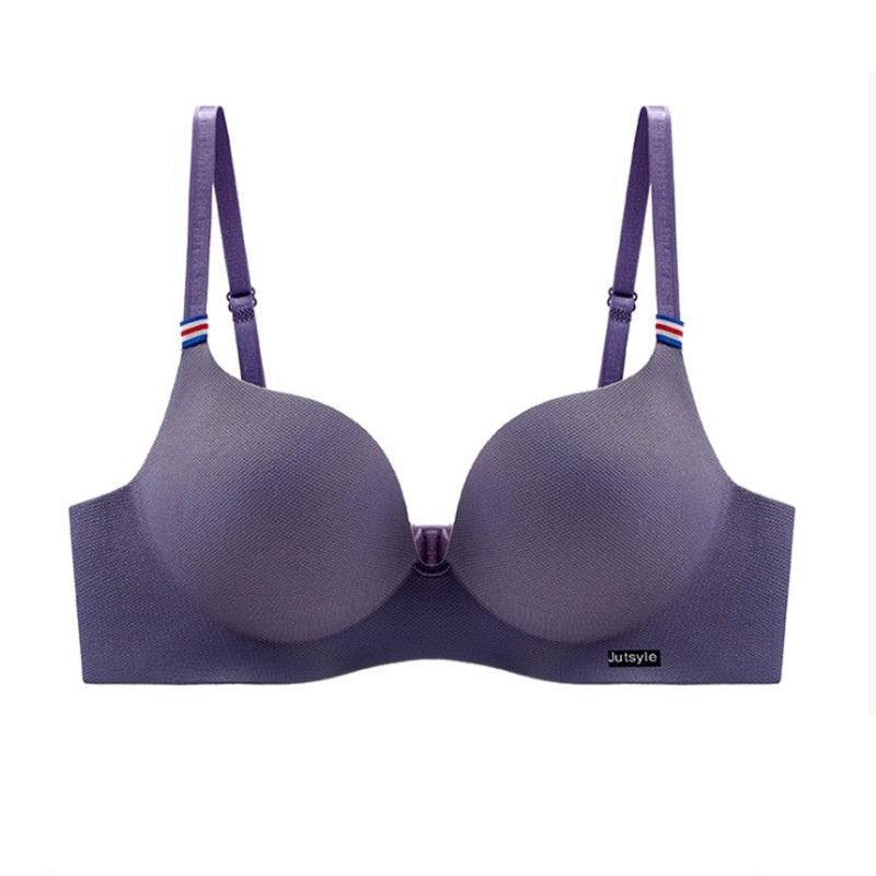 Biustonosz z ozdobnymi elementami