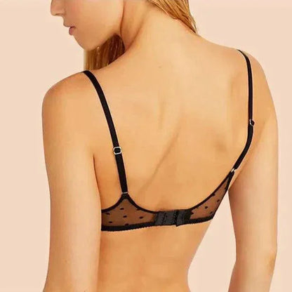 Biustonosz z wykończeniem w kropki