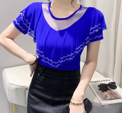 Bluzka damska z ozdobnym dekoltem