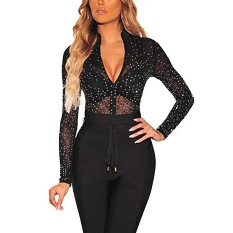 Błyszczące body z długim rękawem