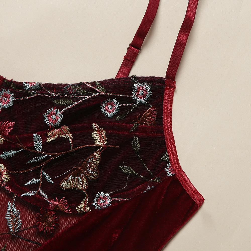 Body na ramiączkach welurowe