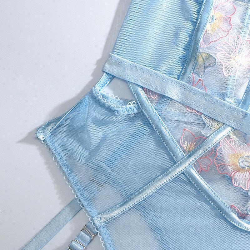 Body na ramiączkach z paskami na uda