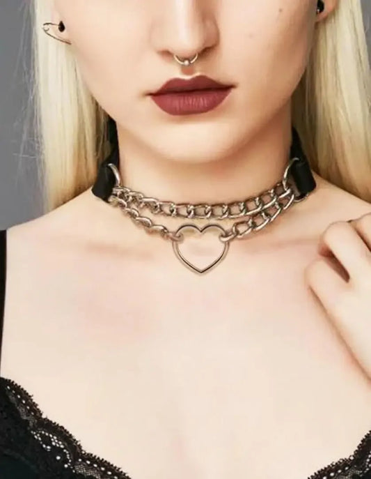 Choker z sercem