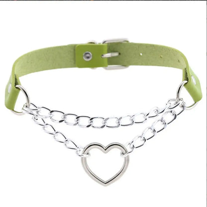Choker z sercem