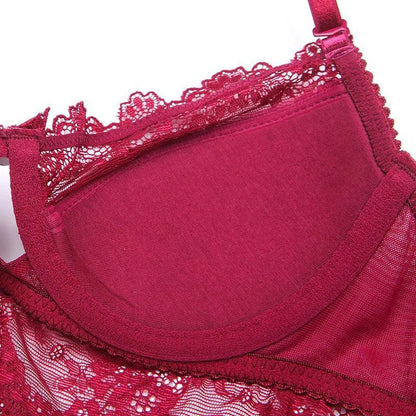 Czteroczęściowy komplet bielizny