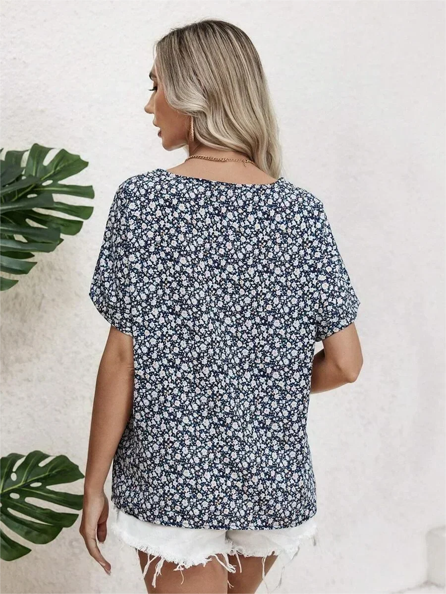 Damska bluzka drobne kwiaty