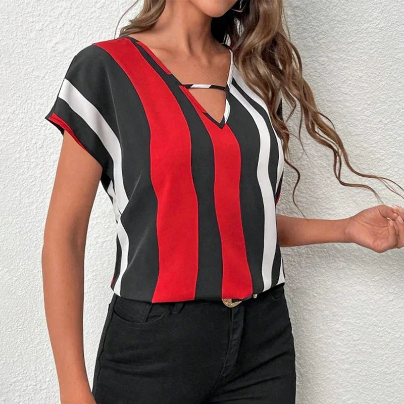 Damska bluzka w trzykolorowe pasy
