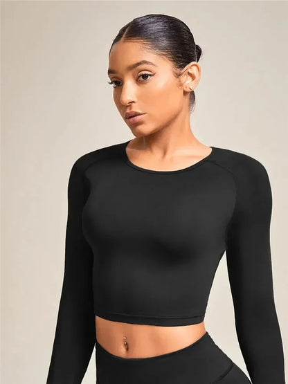 Damski top sportowy z długim rękawem