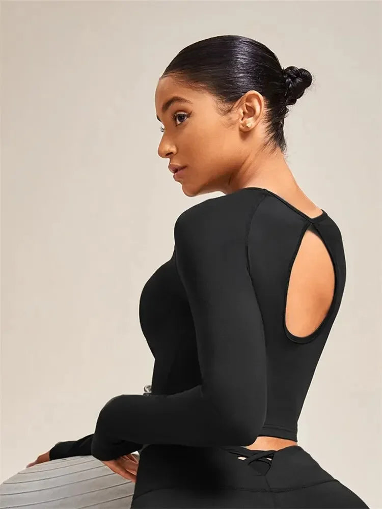 Damski top sportowy z długim rękawem