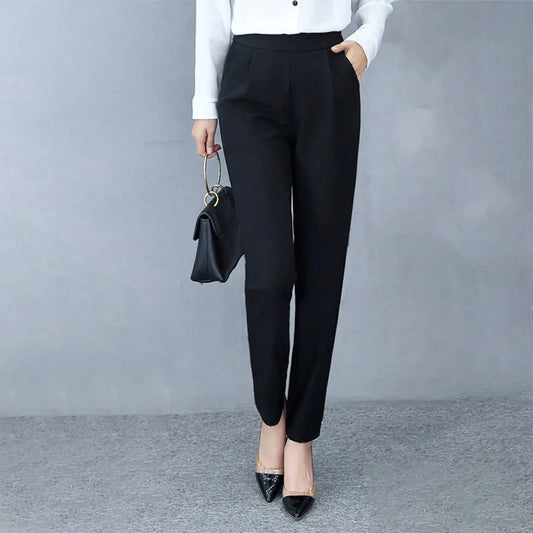 Damskie eleganckie spodnie chinosy - Zolaro.pl