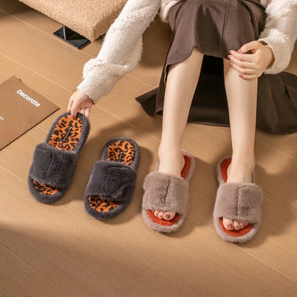 Damskie kapcie z futerkiem