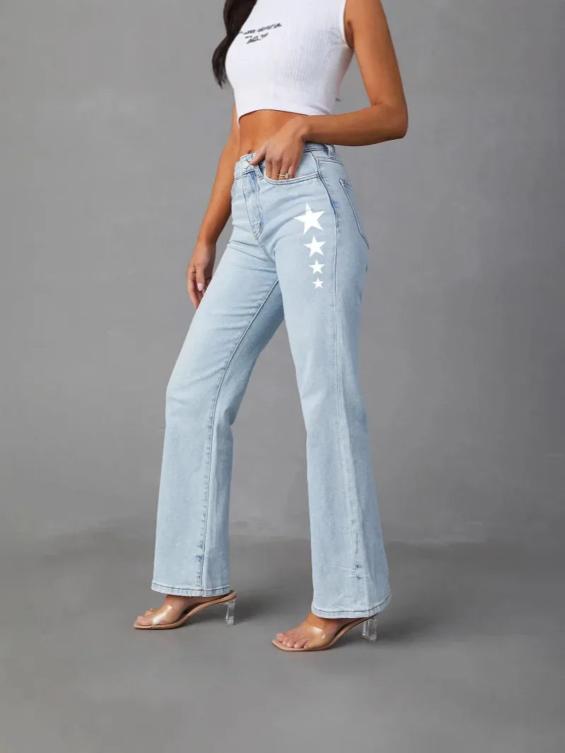 Damskie proste jeansy z gwiazdkami