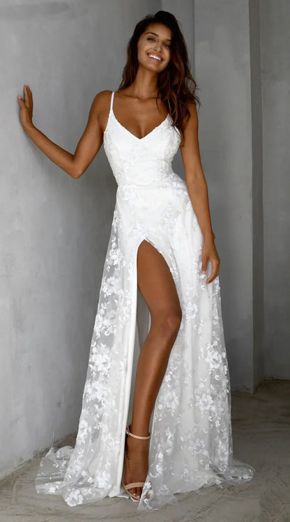 Długa sukienka maxi w stylu boho z dekoltem v