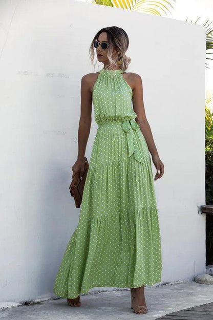 Długa sukienka w kropki
