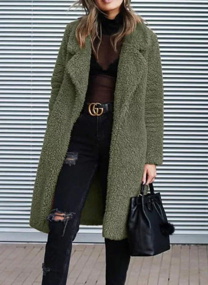 Długi pluszowy płaszcz damski