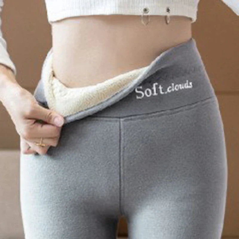 Domowe legginsy damskie z futerkiem - Zolaro.pl