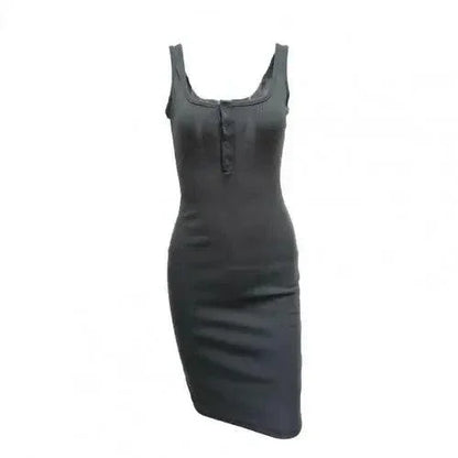 Dopasowana sukienka midi