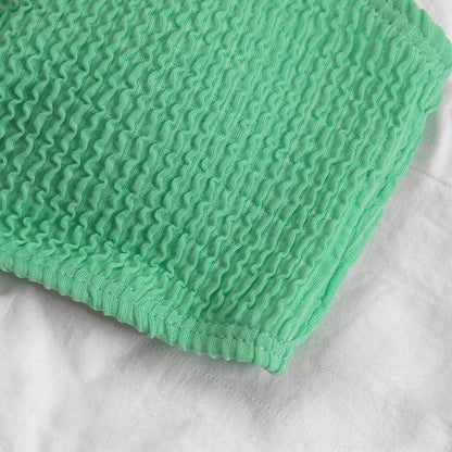 Dwuczęściowy kostium z prążkowanego materiału na jedno ramię