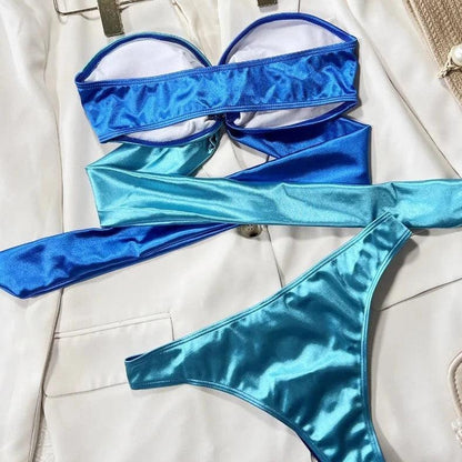 Dwuczęściowy strój kąpielowy dwukolorowy