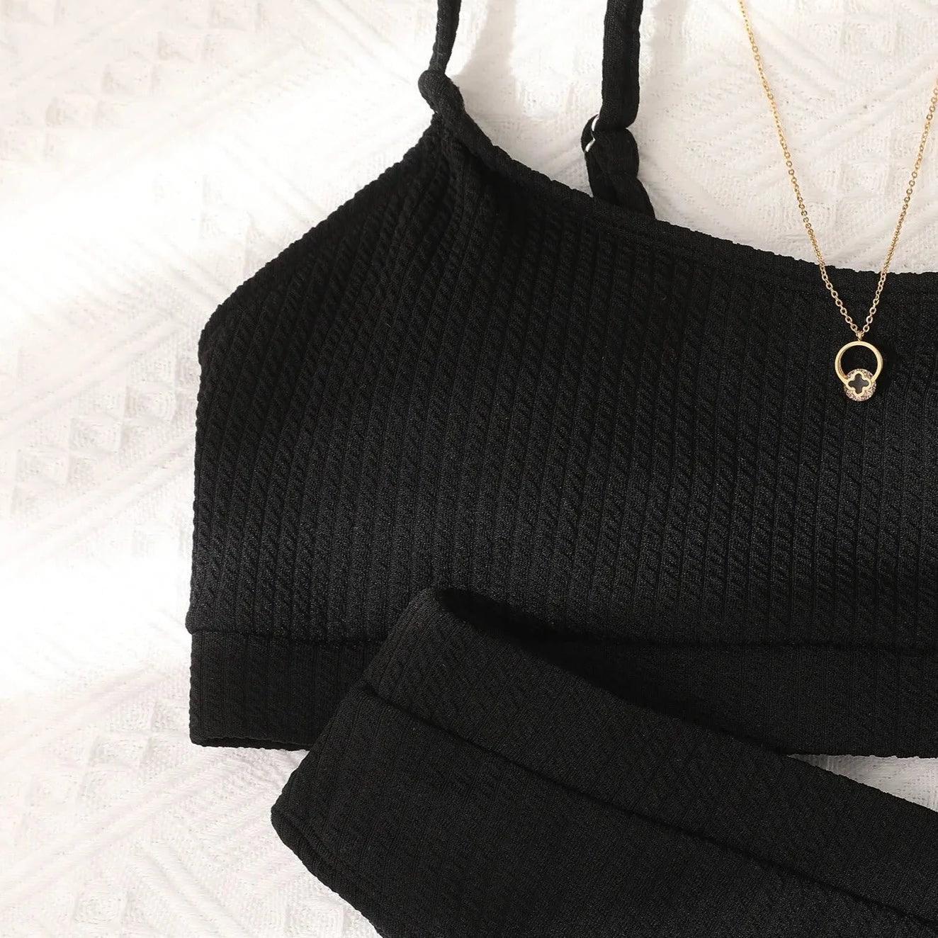 Dwuczęściowy strój kąpielowy z wysokim stanem