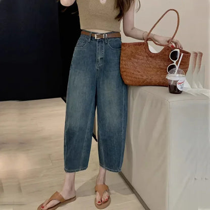 Jeansy damskie o beczkowatym kroju