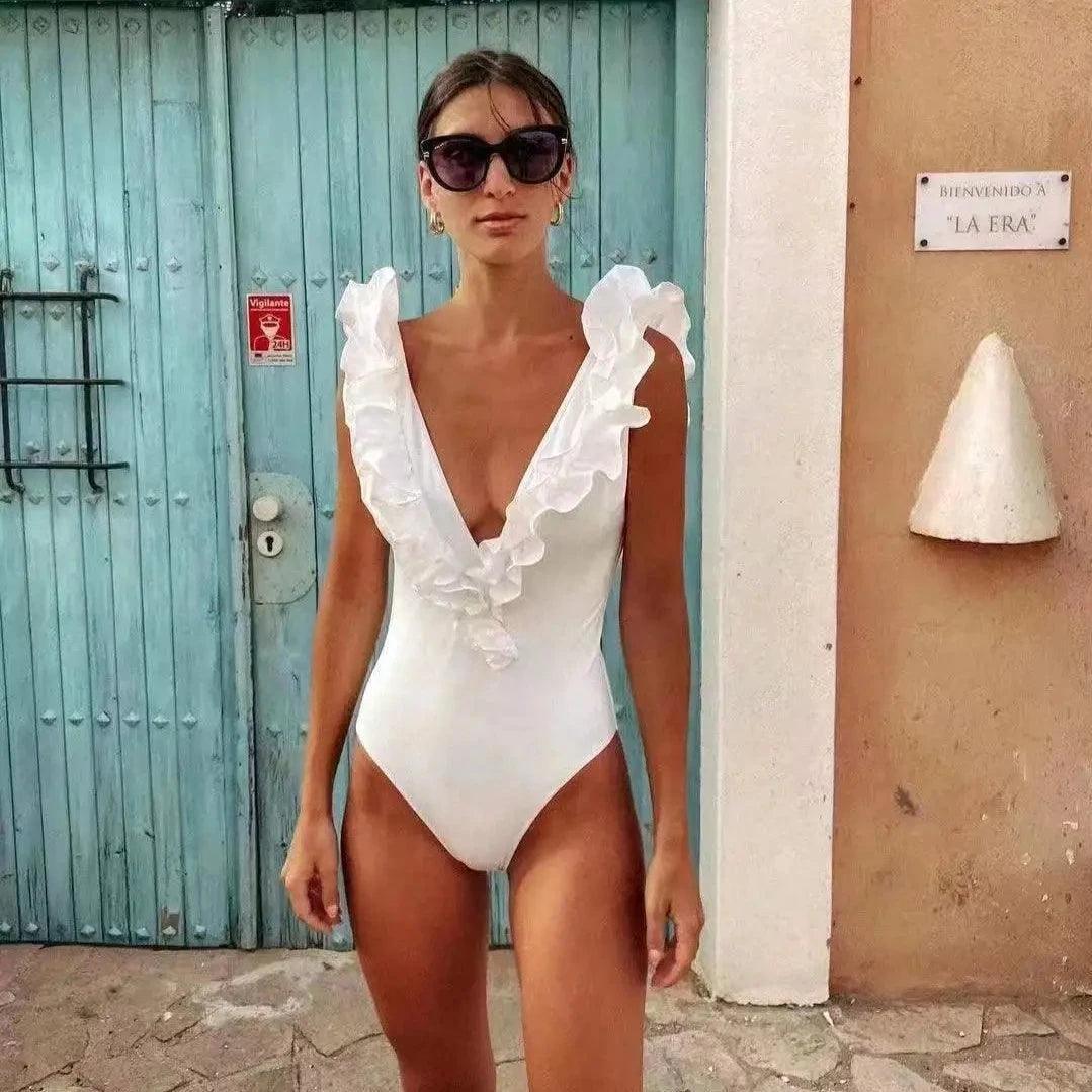 Jednoczęściowy kostium kąpielowy z falbaną