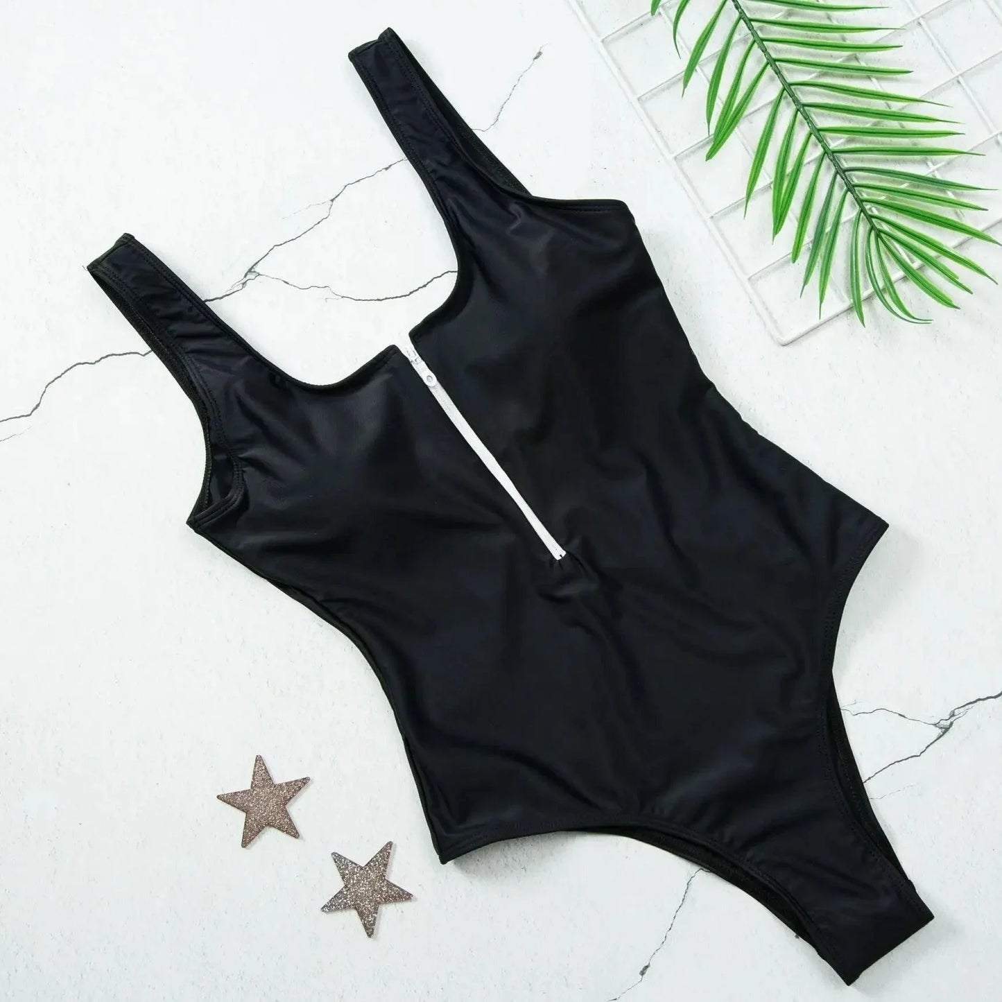 Jednoczęściowy strój kąpielowy