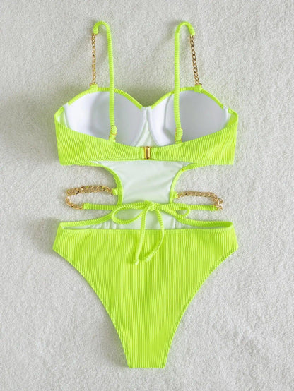 Jednoczęściowy strój kąpielowy z łańcuszkami